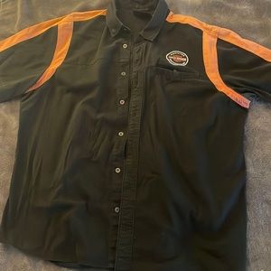 Men’s 2XL Harley Davidson shirt .